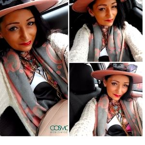 Meet your Posher, Christine